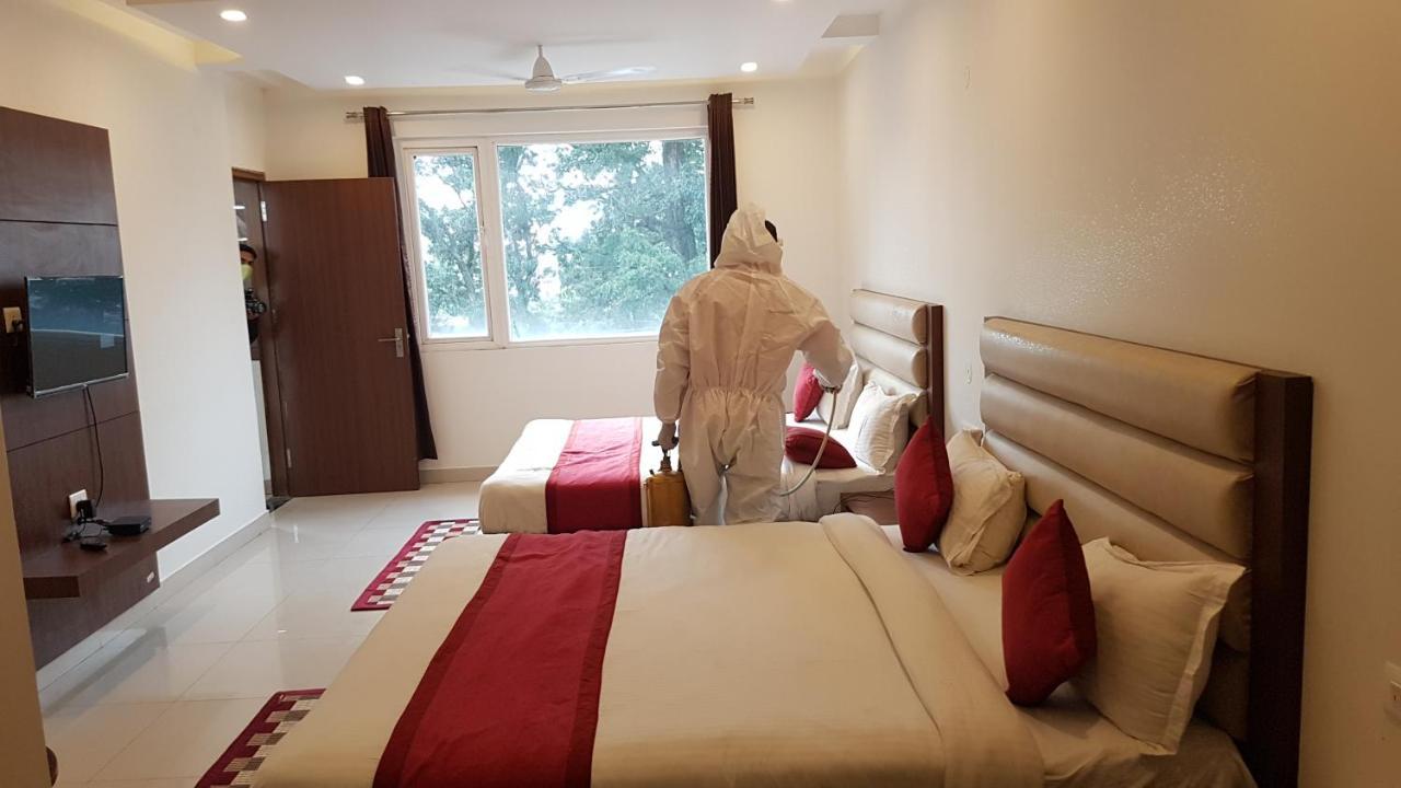 Hotel Aakash Residency Ντεχραντούν Εξωτερικό φωτογραφία
