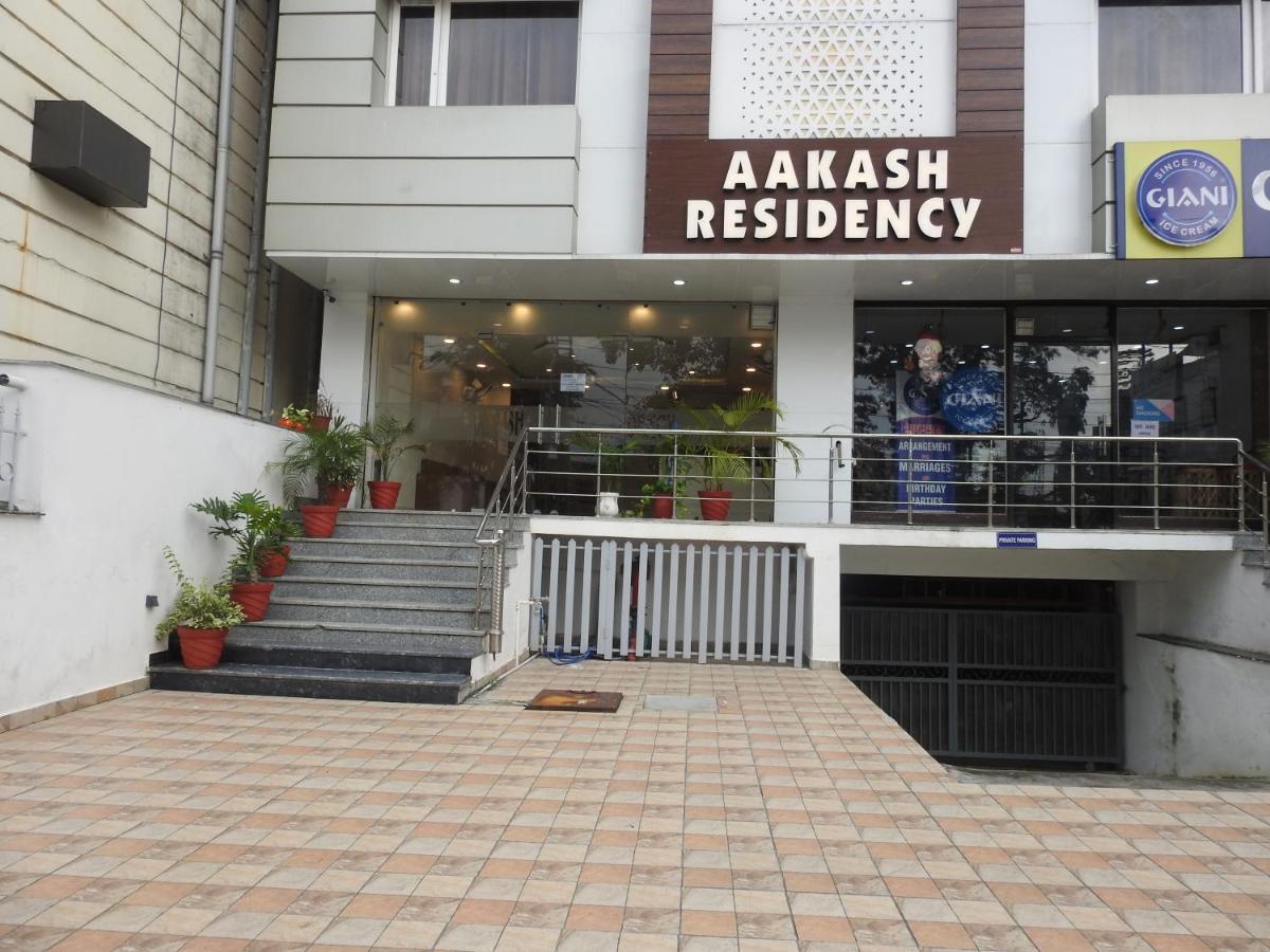 Hotel Aakash Residency Ντεχραντούν Εξωτερικό φωτογραφία
