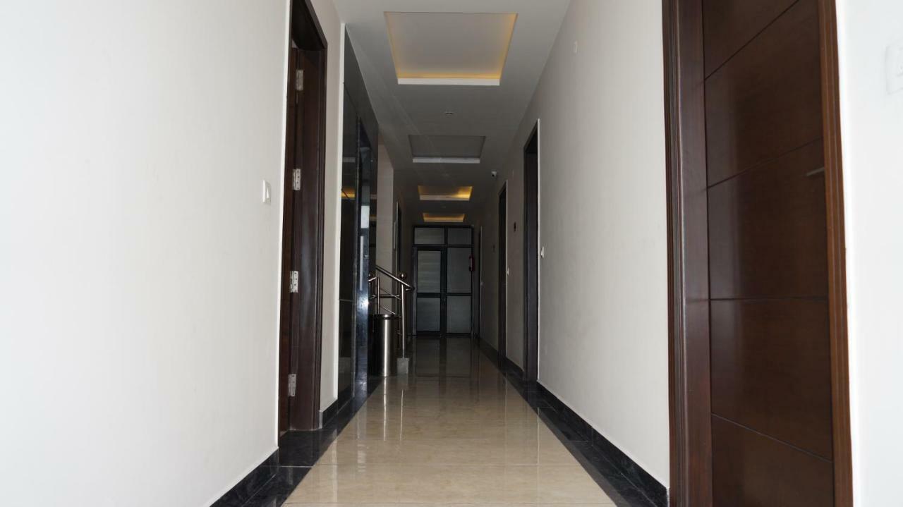 Hotel Aakash Residency Ντεχραντούν Εξωτερικό φωτογραφία