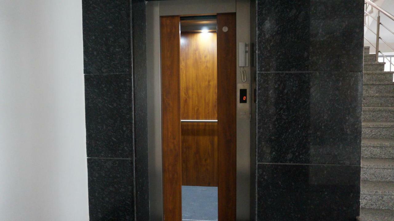 Hotel Aakash Residency Ντεχραντούν Εξωτερικό φωτογραφία