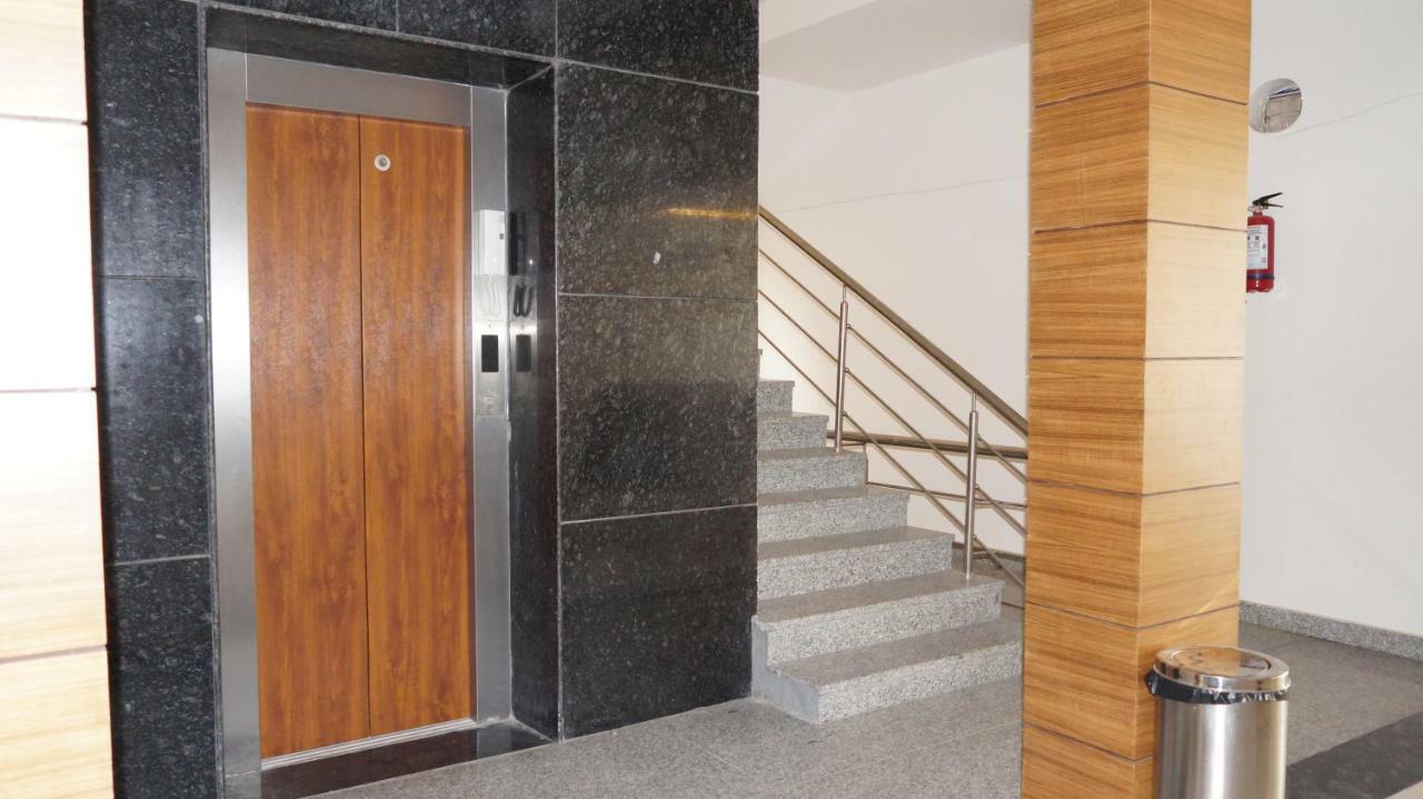 Hotel Aakash Residency Ντεχραντούν Εξωτερικό φωτογραφία